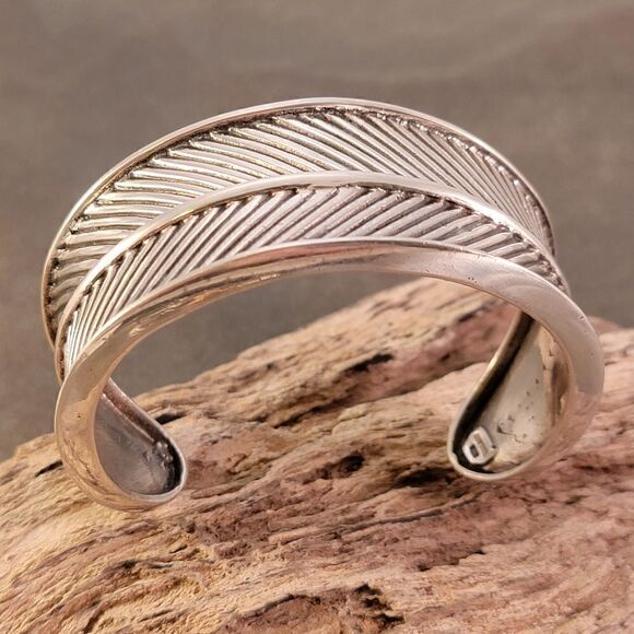 Sterling Artisan Leaf Inspired Cuff Bracelet - Picture 6 of 10